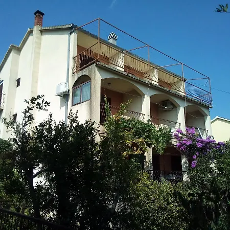 Apartmani Severin Mrsic *